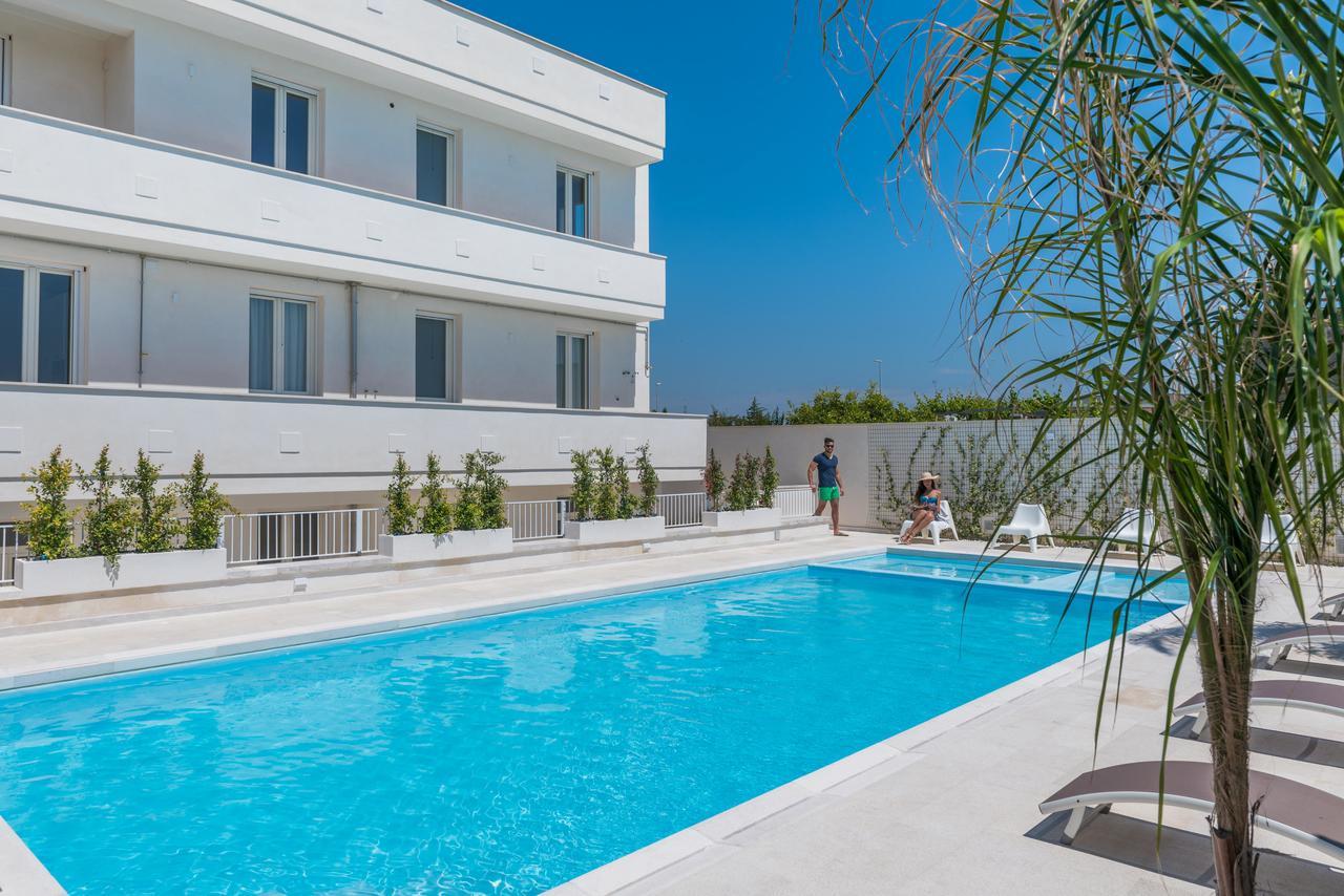 Calura Residence Carpignano Salentino Exterior photo